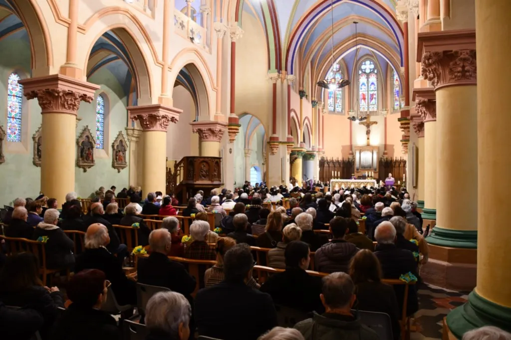37e hommage Mlle Fanfonne Guillierme et au Gens de la Bouvino